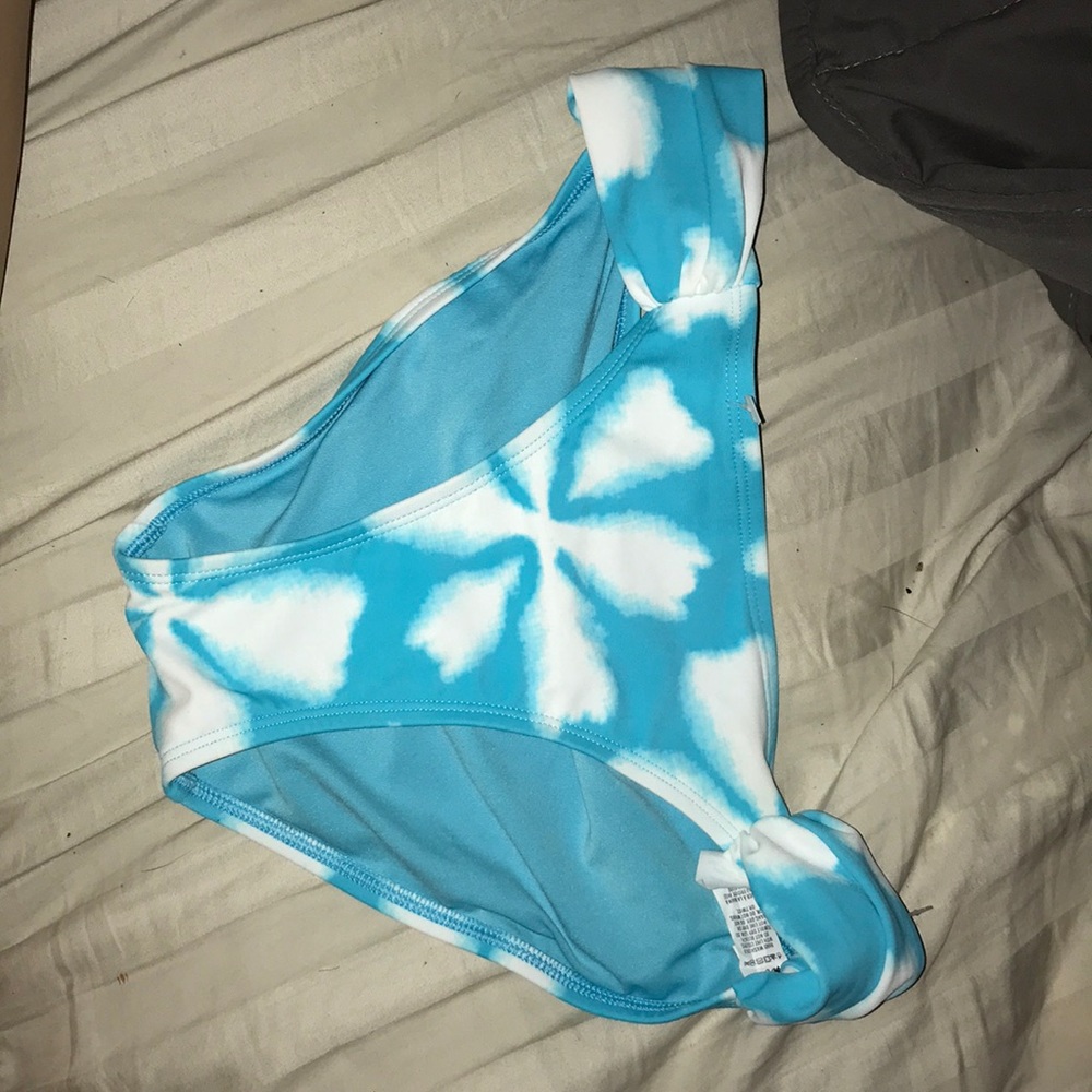 Aerie bikini bottoms!